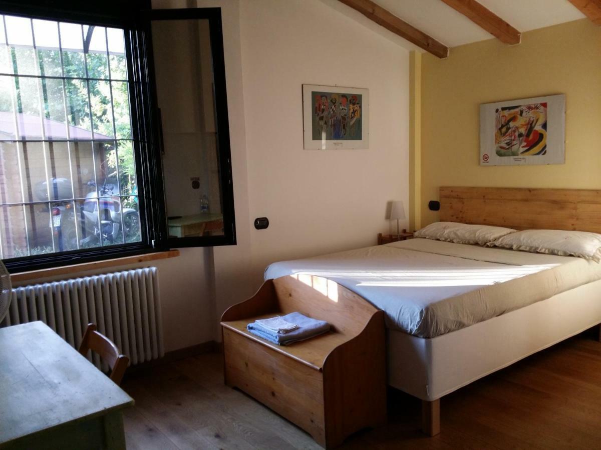 R&B Albero Cavo Parma Bed & Breakfast エクステリア 写真